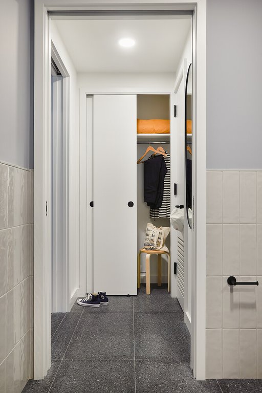 547 West 47th Street, Unit 708 photo 9