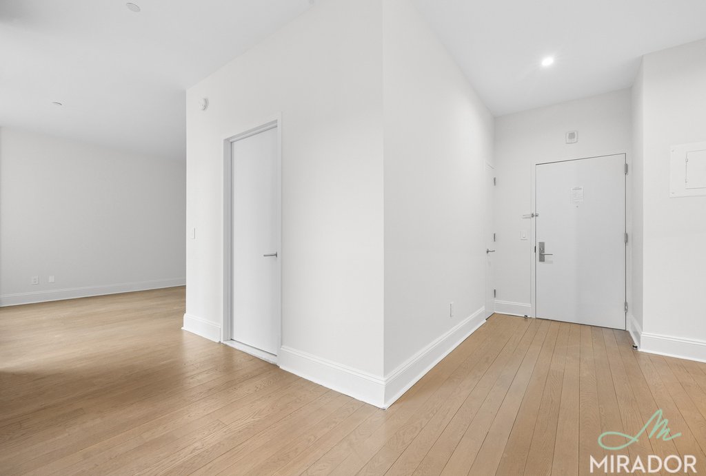 15 Park Row, Unit 16A photo 6