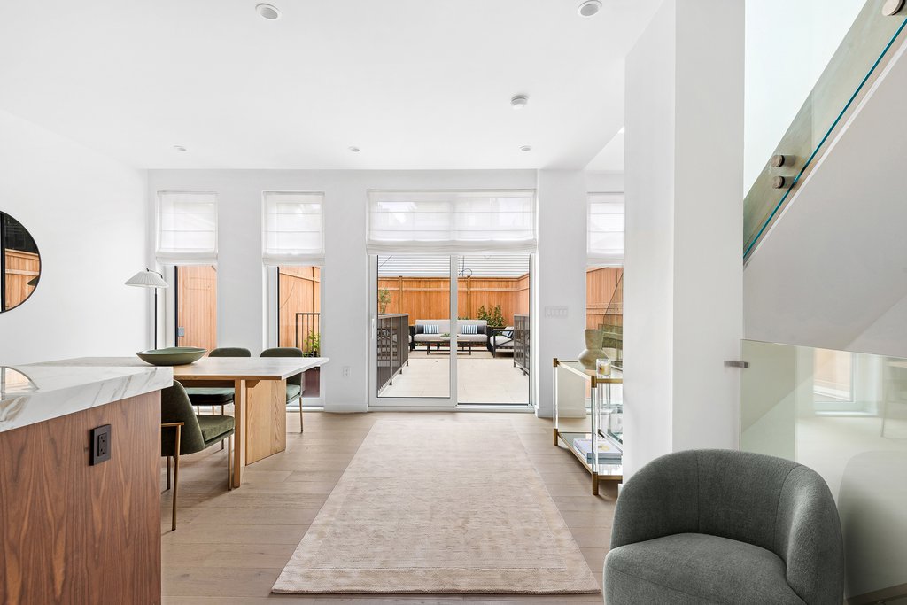 109 Devoe Street, Unit GARDEN1
