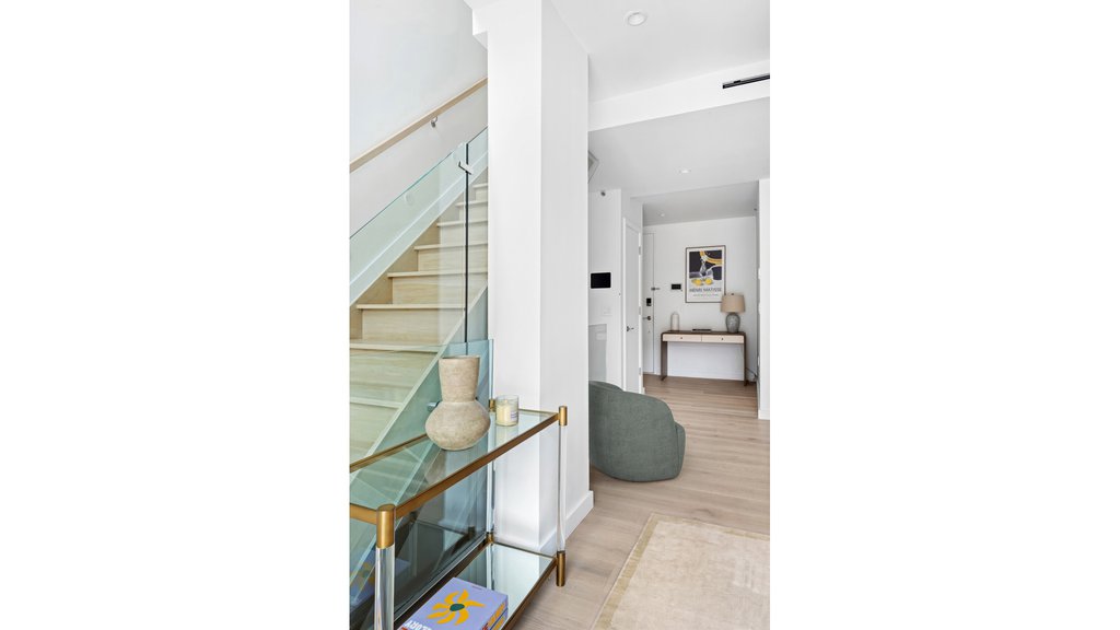 109 Devoe Street, Unit GARDEN1 photo 9