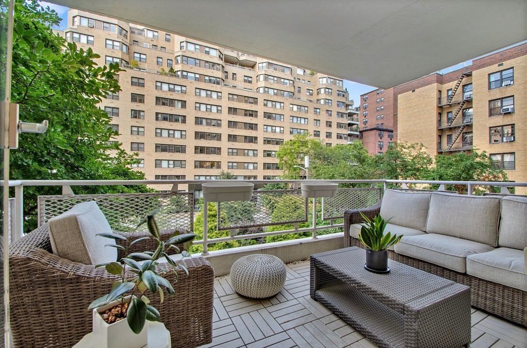 40 East 9th Street, Unit 3G