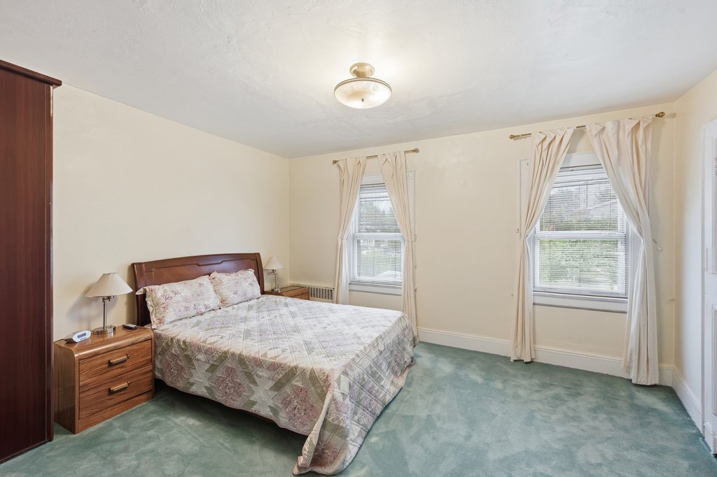 2019 Avenue R – For Sale photo 10