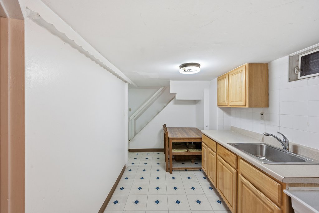 2019 Avenue R – For Sale photo 14