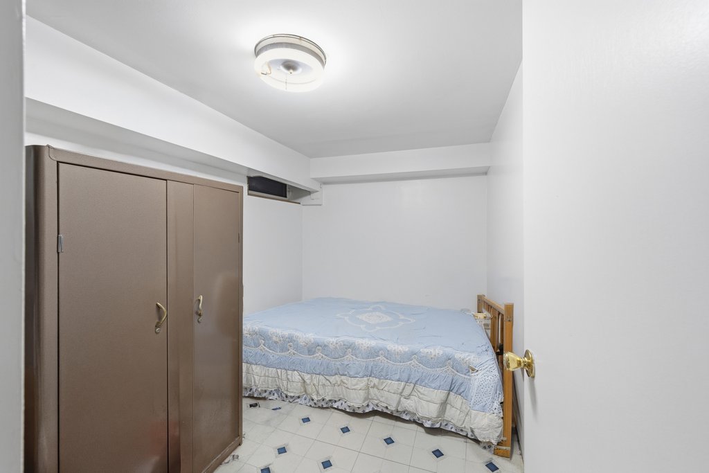 2019 Avenue R – For Sale photo 18