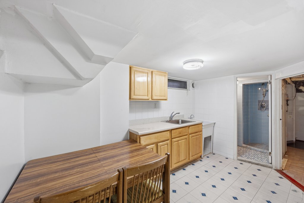 2019 Avenue R – For Sale photo 19