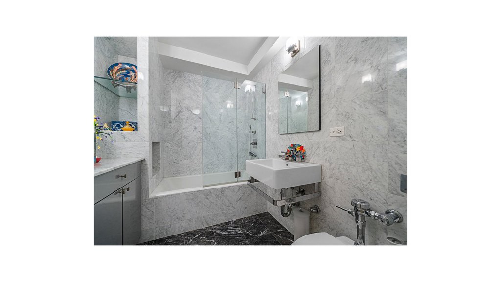 2575 Palisade Avenue, Unit 12AB photo 29