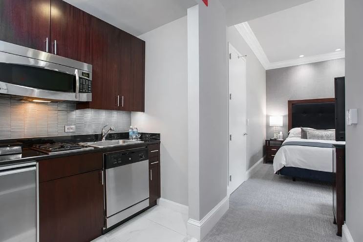 1 Central Park West, Unit 1612 photo 4