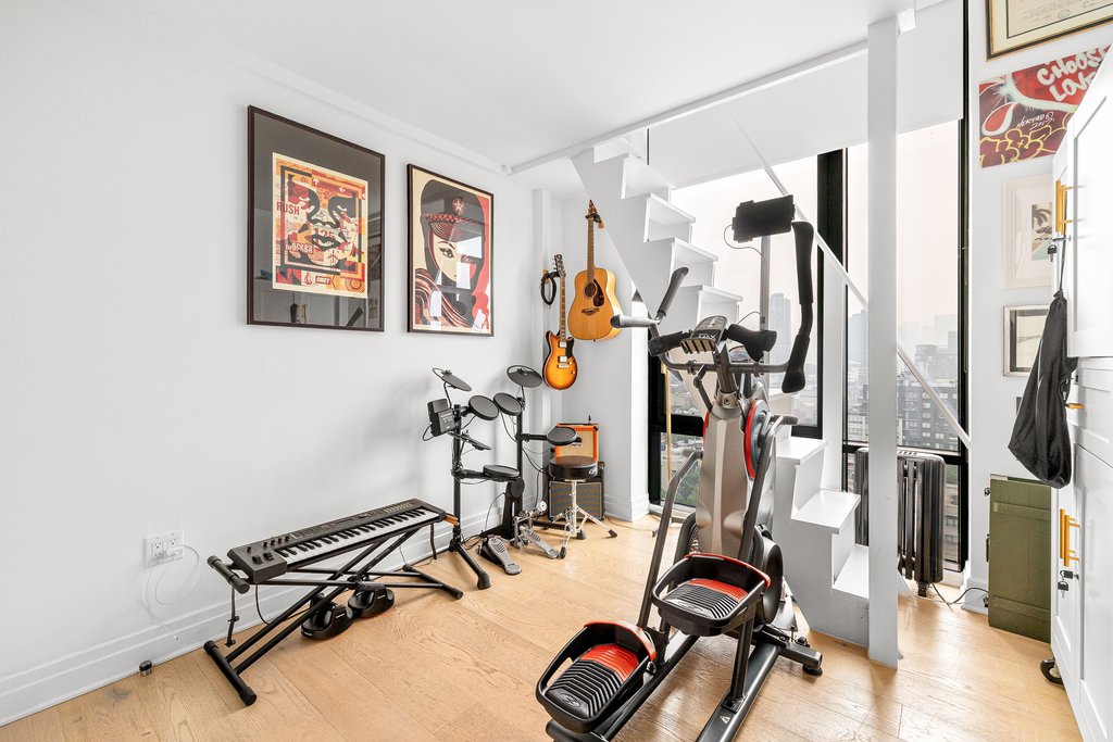 13-33 Jackson Avenue, Unit PH photo 17