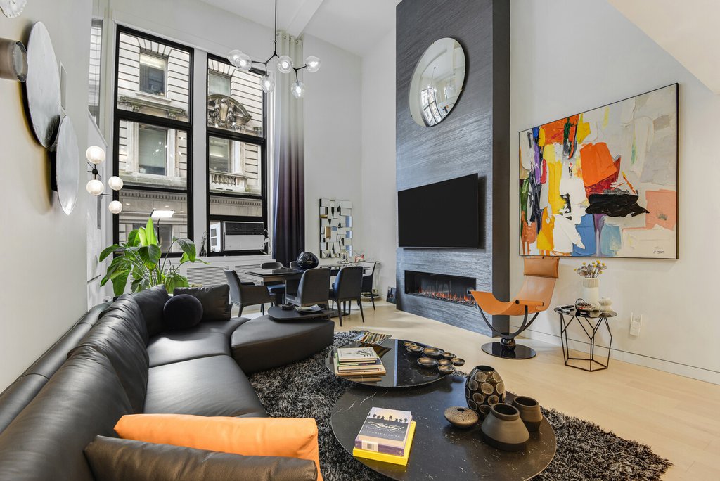 3 Hanover Square, Unit 2H