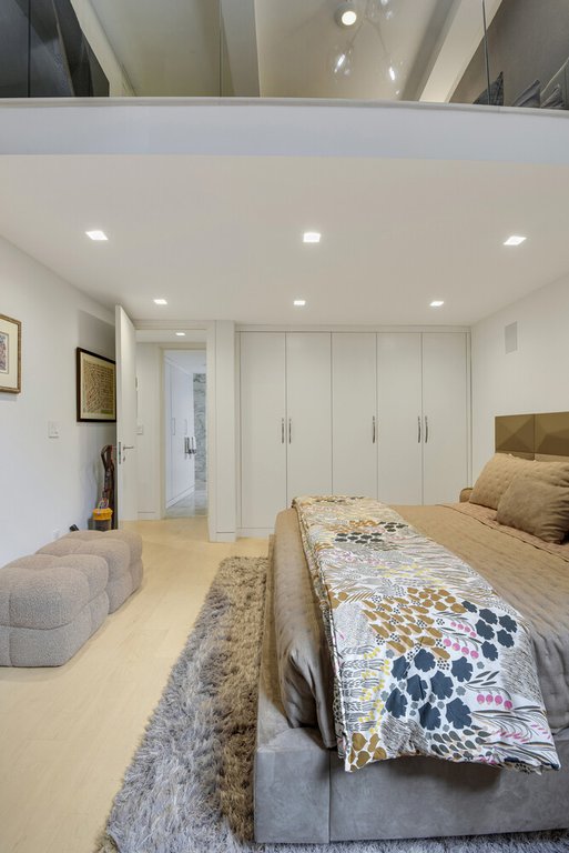 3 Hanover Square, Unit 2H photo 7