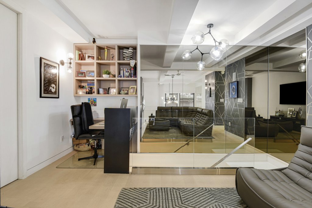 3 Hanover Square, Unit 2H photo 11