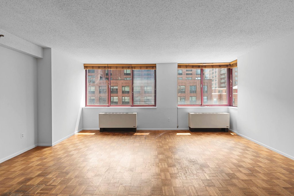 4-74 48th Avenue, Unit 9N photo 3