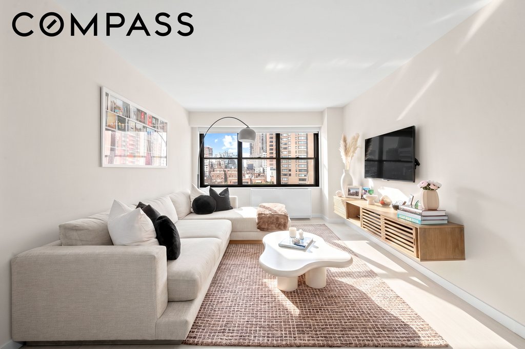178 East 80th Street, Unit 16E photo 2