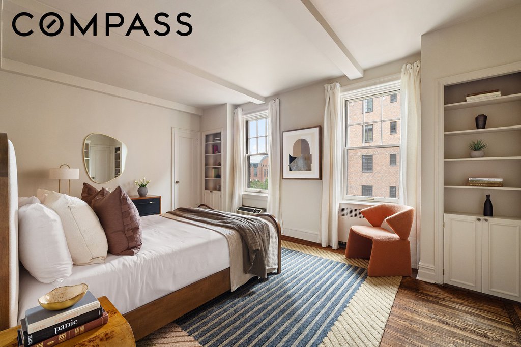 32 Washington Square West, Unit 11E photo 10