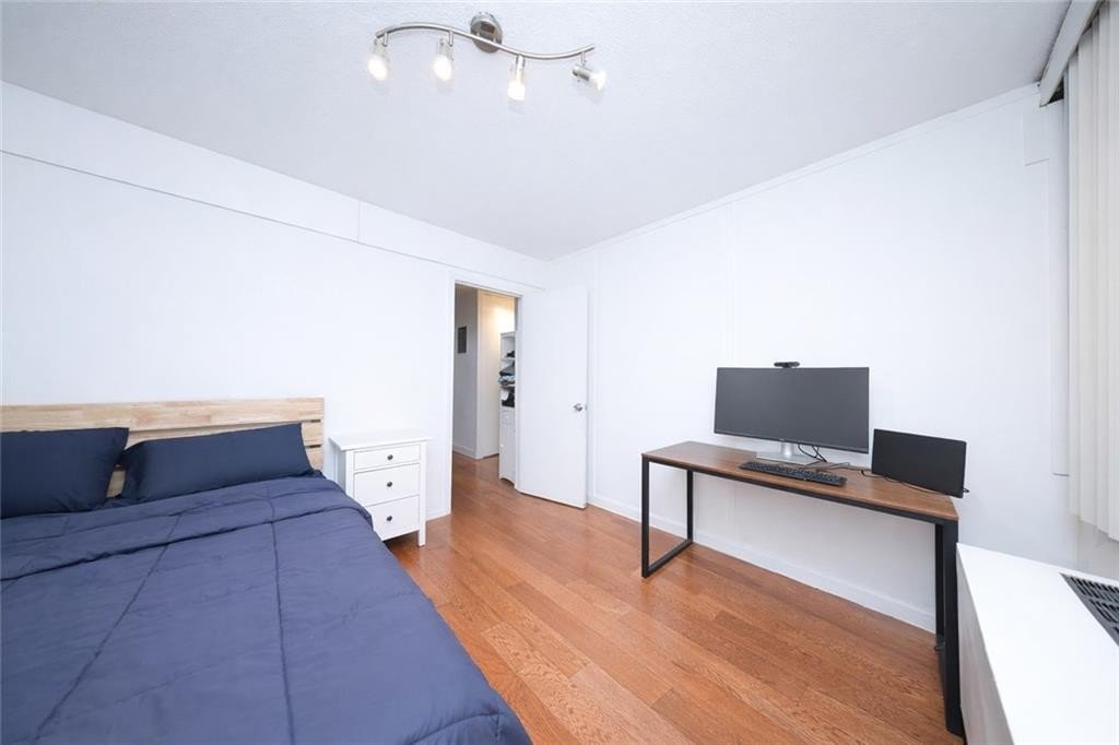 301 East 45th Street, Unit 9A photo 11