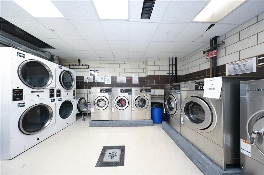 301 East 45th Street, Unit 9A photo 16