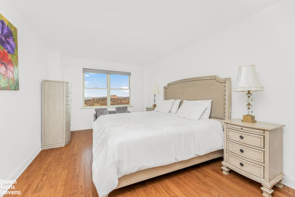 3777 Independence avenue, Unit 14M photo 5