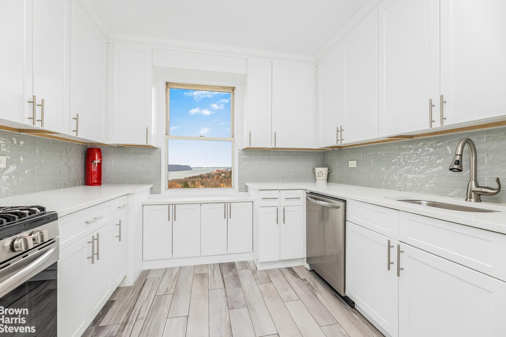 3777 Independence avenue, Unit 14M photo 10