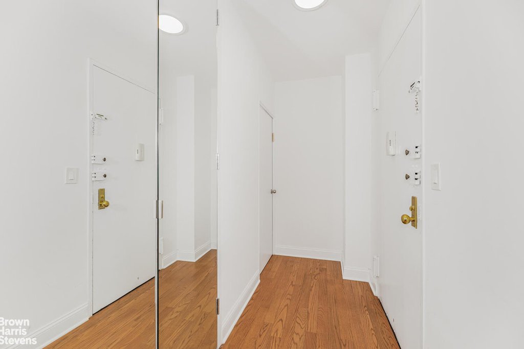 3777 Independence avenue, Unit 14M photo 12