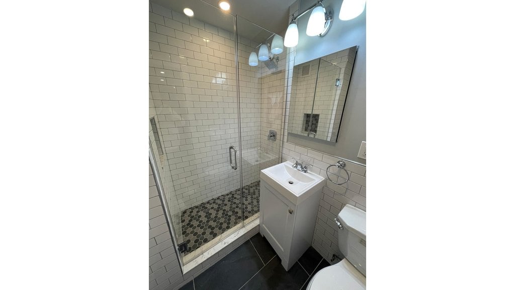 5730 Mosholu Avenue, Unit 3G photo 6