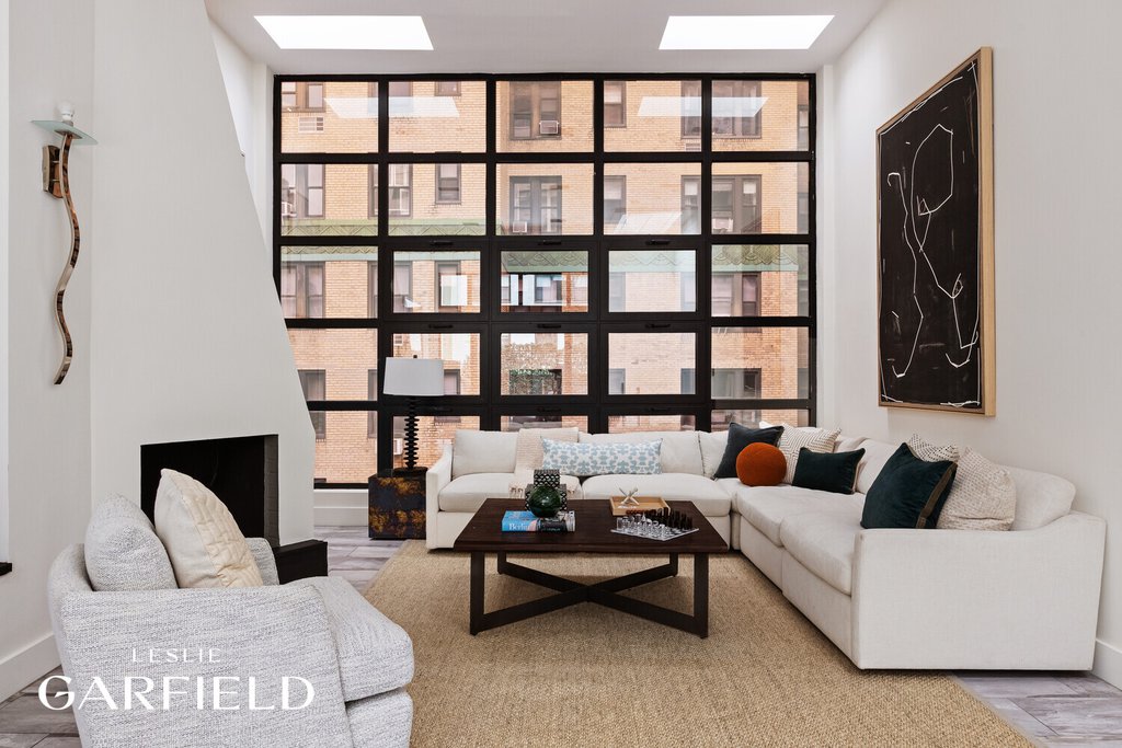 310 East 69th Street – For Sale photo 16