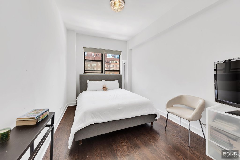 30 East 37th Street, Unit 10K photo 3
