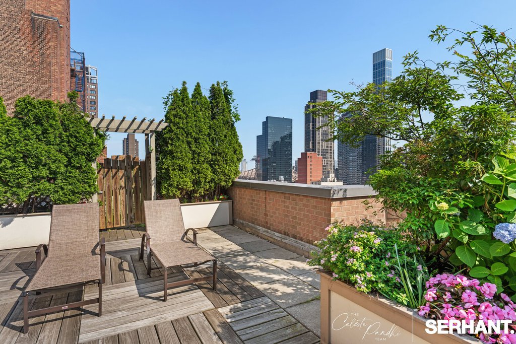 301 East 63rd Street, Unit 16L photo 12