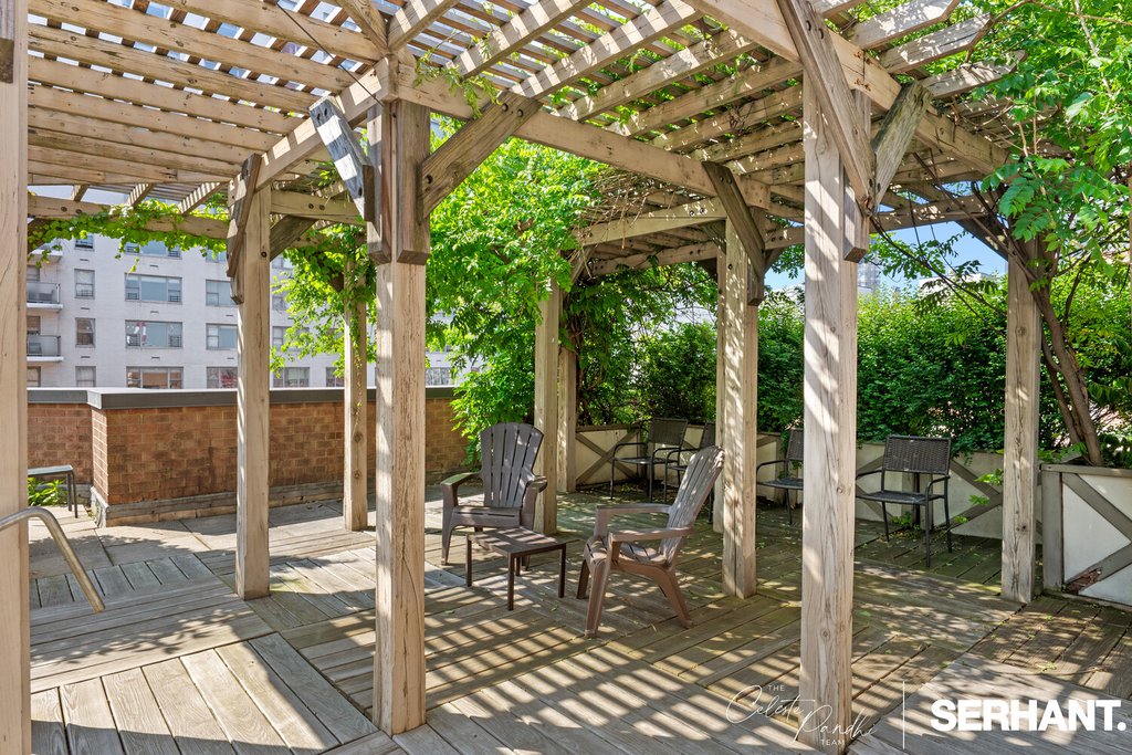 301 East 63rd Street, Unit 16L photo 14
