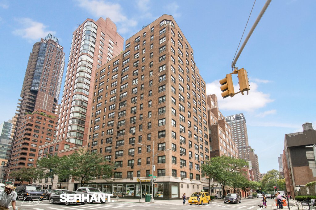 301 East 63rd Street, Unit 16L photo 15