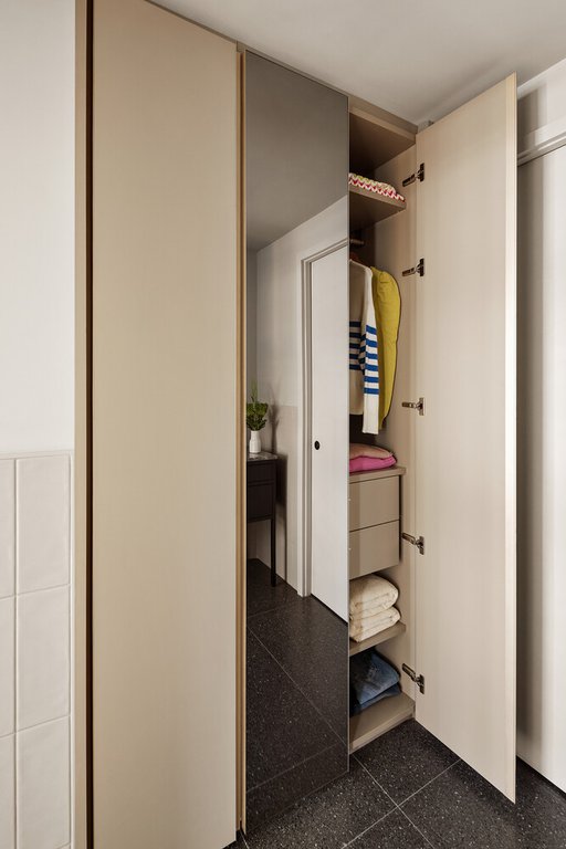 547 West 47th Street, Unit 521 photo 7