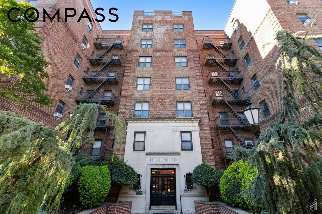 25-40 31st Avenue, Unit 6E/F