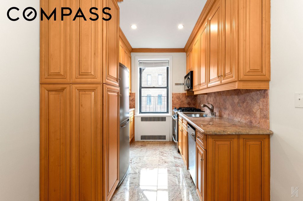 25-40 31st Avenue, Unit 6E/F photo 10