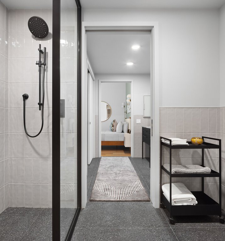 547 West 47th Street, Unit 629 photo 7