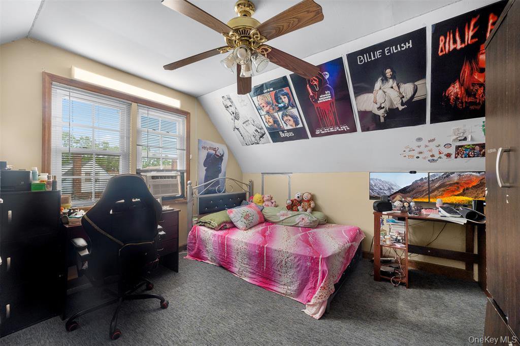 88-11 Sabre Street – For Sale photo 14