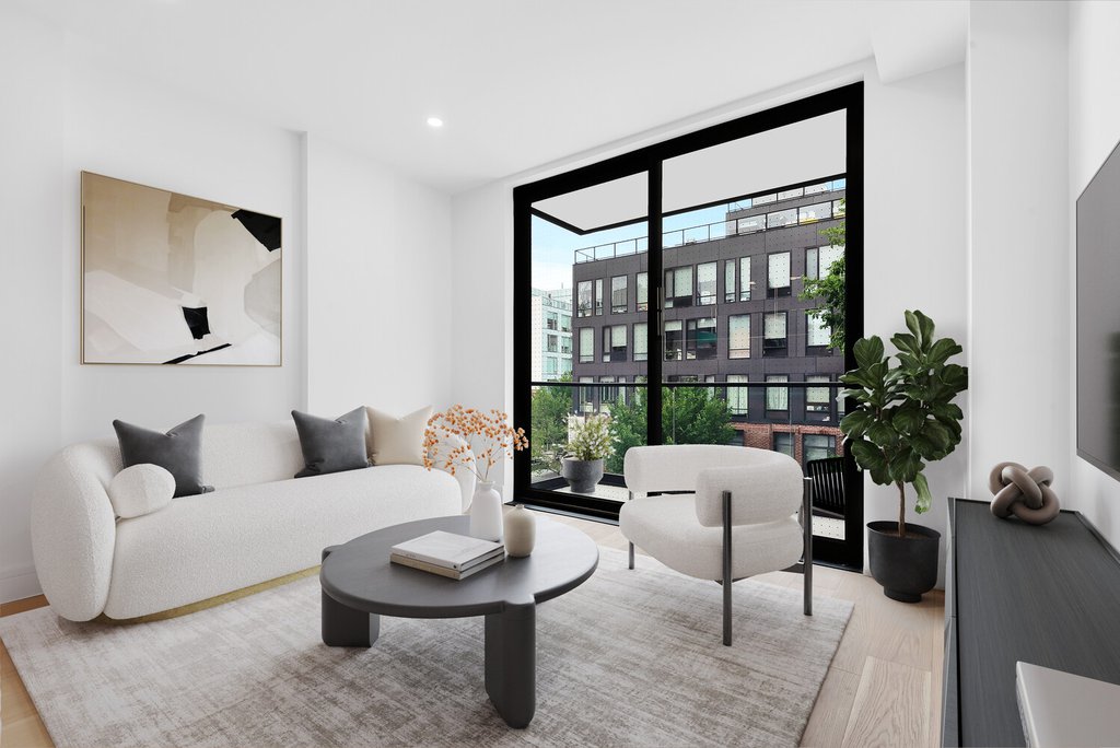 33-10 38th Avenue, Unit 303