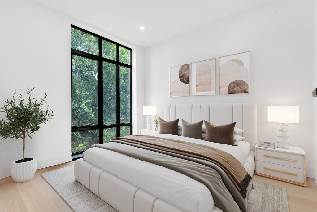 33-10 38th Avenue, Unit 504