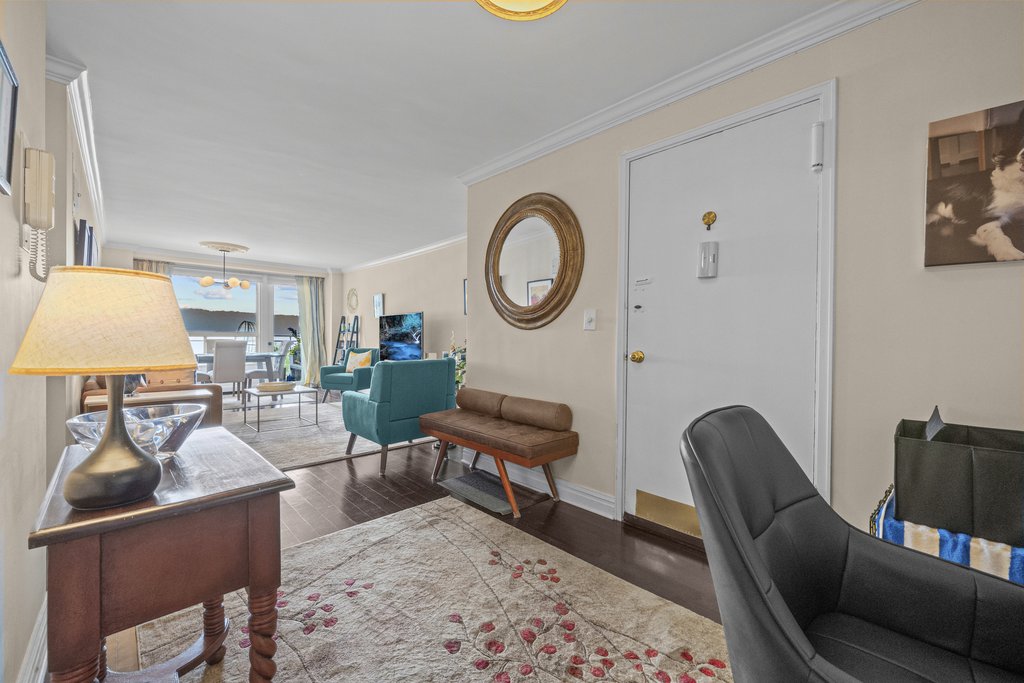 2575 Palisade Avenue, Unit 2C photo 3