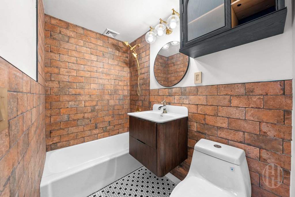 229 East 29th Street, Unit 3E photo 8