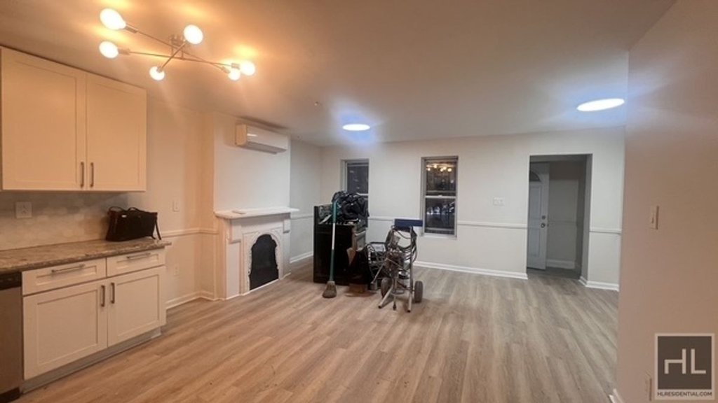 1195 Saint Marks Avenue, Unit 1