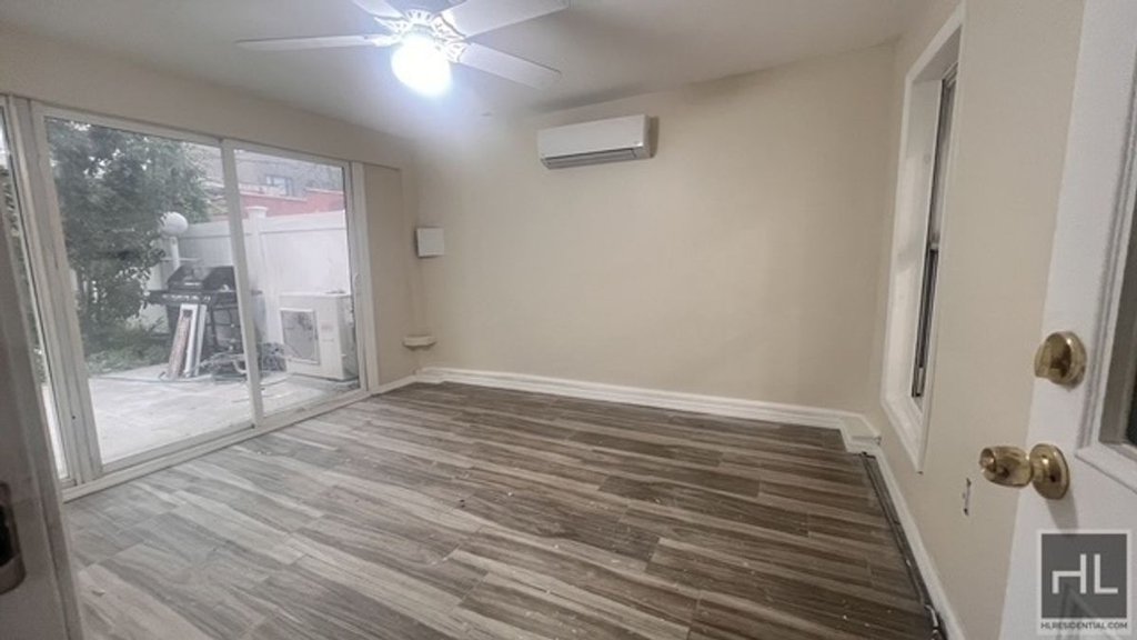 1195 Saint Marks Avenue, Unit 1 photo 4