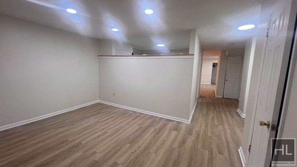 1195 Saint Marks Avenue, Unit 1 photo 6