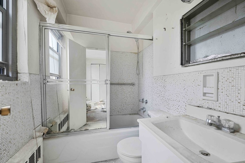 1020 Grand Concourse, Unit 11RR photo 4