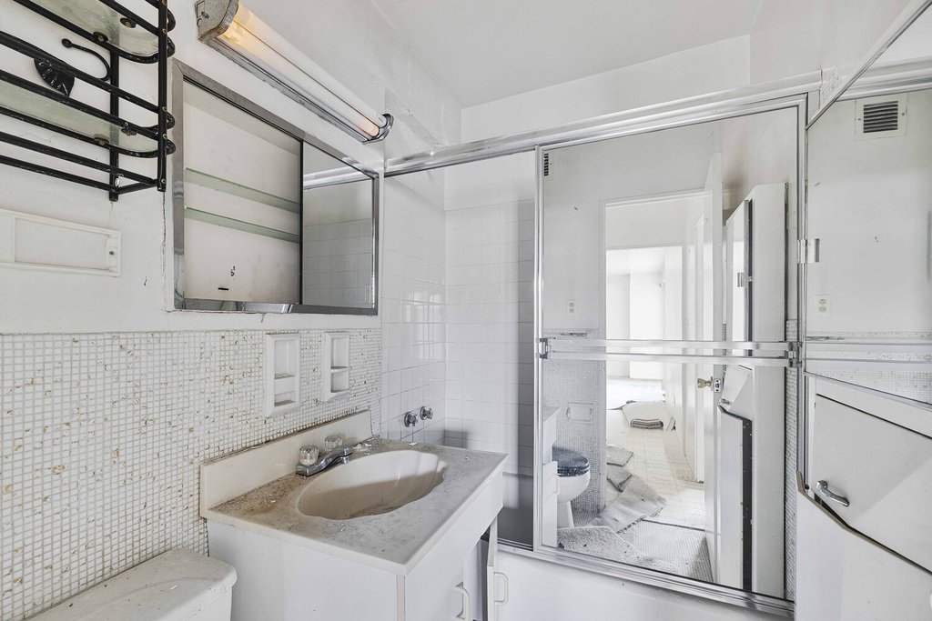 1020 Grand Concourse, Unit 5A photo 4
