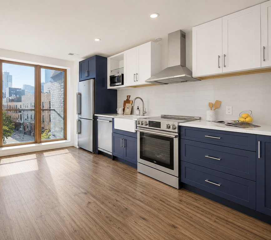 540 Graham Avenue, Unit 305