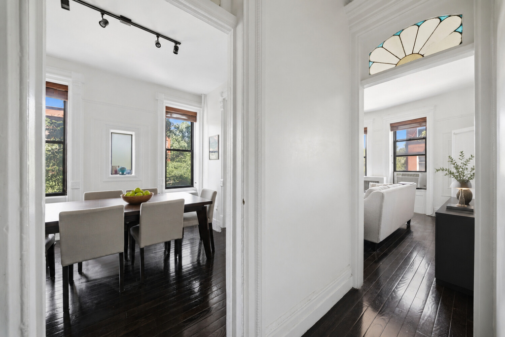 411 Clinton Street, Unit 5 photo 12
