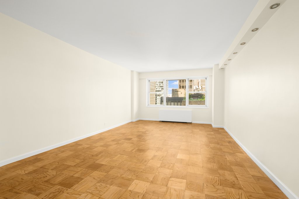 159 West 53rd Street, Unit 14F