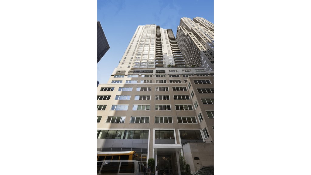 159 West 53rd Street, Unit 14F photo 6