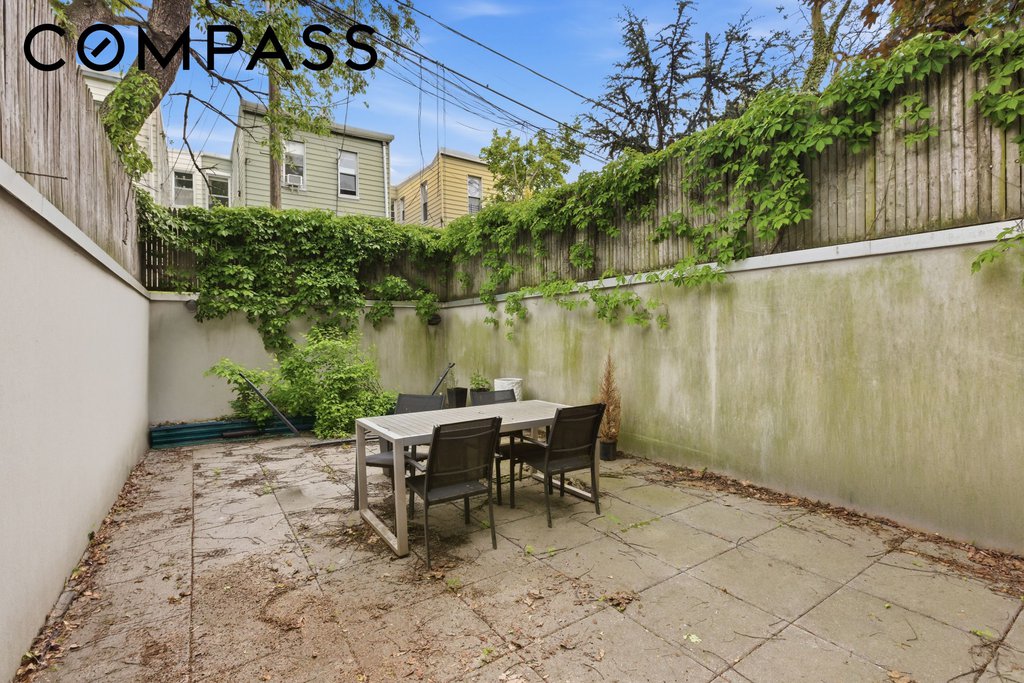 146 Diamond Street – For Sale photo 13