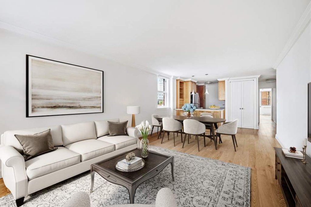 32 Gramercy Park South, Unit 10A photo 3