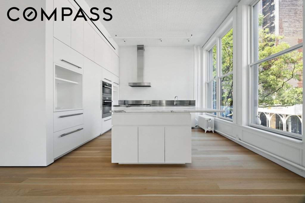 54 Bleecker Street, Unit 2A photo 2